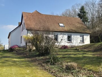 Zweifamilienhaus in traumhafter Lage, 49143 Bissendorf
